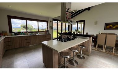 Casa campestre 4 habitaciones vereda