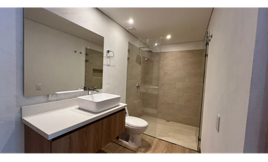Alquiler de casa campestre 4 habitaciones en Llanogrande Rionegro