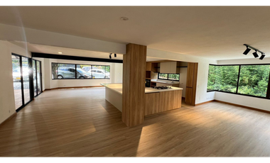 Alquiler de casa campestre 4 habitaciones en Llanogrande Rionegro