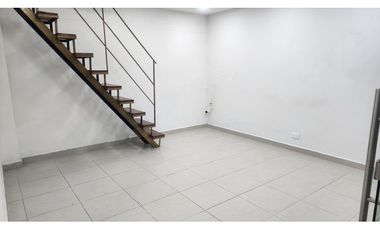VENTA LOCAL EN CENTRO COMERCIAL LA ESTRELLA