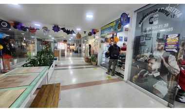 VENTA LOCAL EN CENTRO COMERCIAL LA ESTRELLA