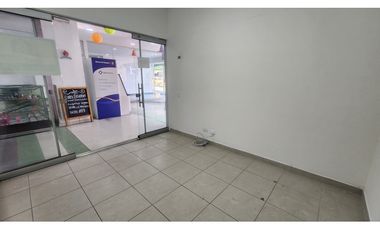 VENTA LOCAL EN CENTRO COMERCIAL LA ESTRELLA