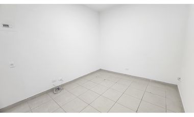 VENTA LOCAL EN CENTRO COMERCIAL LA ESTRELLA