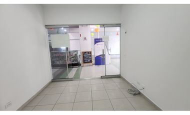 VENTA LOCAL EN CENTRO COMERCIAL LA ESTRELLA