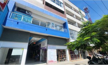 VENTA LOCAL EN CENTRO COMERCIAL LA ESTRELLA