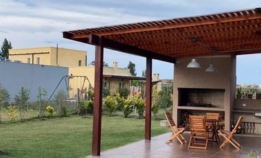Casa en venta y alquiler en San Alfonso Pilar del Este | VCO Propiedades