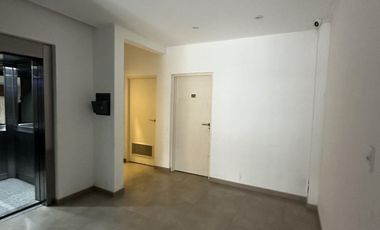 Venta Departamento 1 ambiente con balcón en Wilde