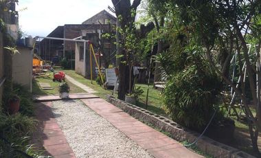 Chalet con Salida a 2 calles