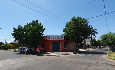 Local - Villa Luzuriaga