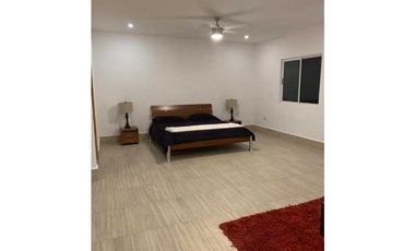 Casa Campestre con Alberca 10 hectarea límite Montemorelos y Cadereyta