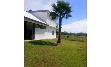 Casa Campestre con Alberca 10 hectarea límite Montemorelos y Cadereyta