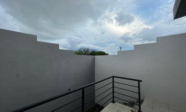 VENTA CASA ZONA LINDAVISTA