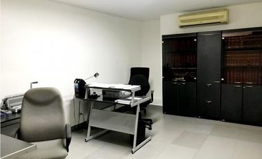 VENDO DUPLEX EN OBARRIO DE 500 MTS2 DE CONSTRUCCION $875 K!!