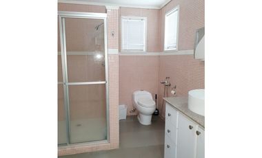 VENDO DUPLEX EN OBARRIO DE 500 MTS2 DE CONSTRUCCION $875 K!!