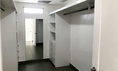 VENDO DUPLEX EN OBARRIO DE 500 MTS2 DE CONSTRUCCION $875 K!!