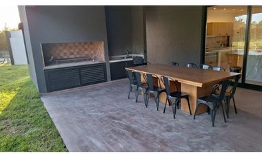 COSTA ESMERALDA - ECUESTRE 286 - VENTA