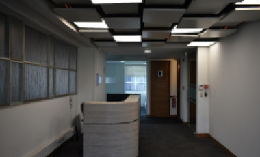 Oficina en Arriendo en Monseñor Sotero Sanz/ Metro Pedro de Valdivia
