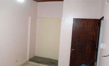 VENDO CASA 3 DORMITORIOS EN SANTA ROSA