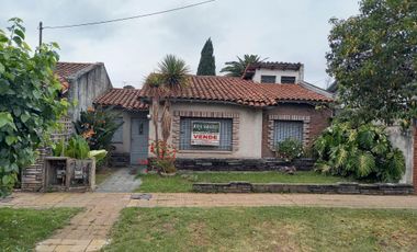 CHALET  PH 4 AMB A RECICLAR AL FRENTE