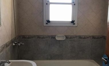 Alquiler de casa en Echeverria del lago- Canning