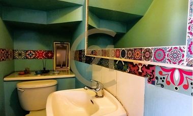 Se vende casa con piscina El Olmo, Peñalolén