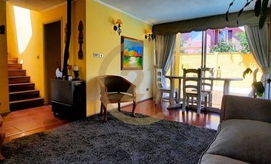 Se vende casa con piscina El Olmo, Peñalolén