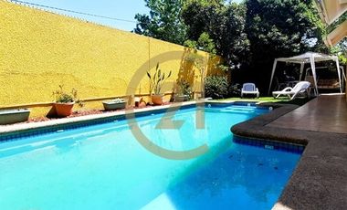 Se vende casa con piscina El Olmo, Peñalolén