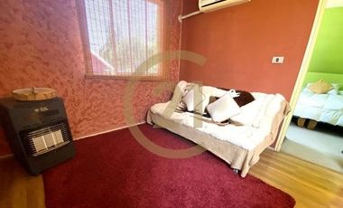 Se vende casa con piscina El Olmo, Peñalolén