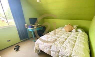 Se vende casa con piscina El Olmo, Peñalolén