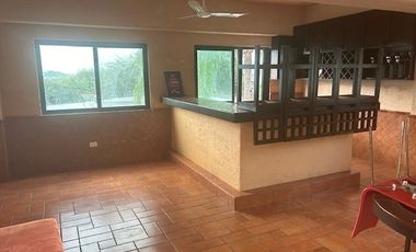 HERMOSA QUINTA ATRAS DE LA BOCA CON JUEGOS INFANTILES