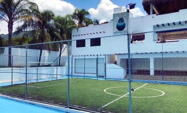 HERMOSA QUINTA ATRAS DE LA BOCA CON JUEGOS INFANTILES