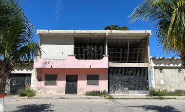 Casa con bodega en venta en Lerma