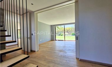 Mediterránea,3D+SS+Escrit, Polo, P. Roja (VE)