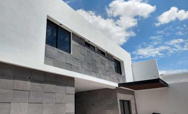 CASA EN VENTA EN HACIENDA DEL ROSARIO TORREON COAH.