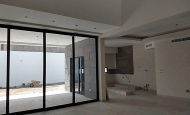 CASA EN VENTA EN HACIENDA DEL ROSARIO TORREON COAH.