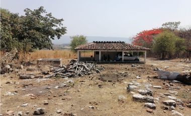 AMPLIO RANCHO RUMBO A SUCHIAPA