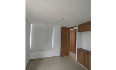 Vendo y arriendo Apartamento en Conjunto cerrado Llano Alto 1