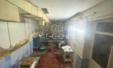 EDIFICIO EN VENTA EN MEZQUITAN, GUADALAJARA