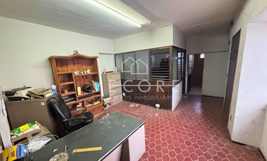 EDIFICIO EN VENTA EN MEZQUITAN, GUADALAJARA