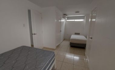 Departamento vista al mar en  Chipipe sector Yacht Club Salinas