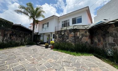 Amplia casa en venta a 5 mins de Santa Fe