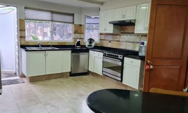 Amplia casa en venta a 5 mins de Santa Fe