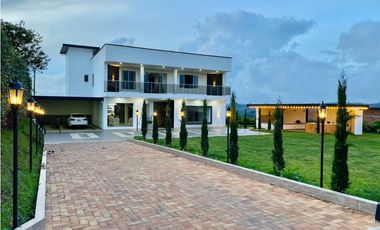 vendo casa finca campestre Marinilla via al peñol 1.600 m2 CH-MO