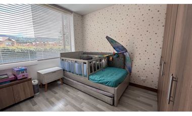 Vendo linda casa esquinera en  milla de oro.