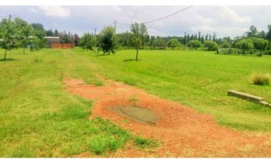 Ibarlucea: Calle 7 y Rivadavia, Barrio abierto Don Hector Lote de 533 m2 cercado, Santa Fe Argentina