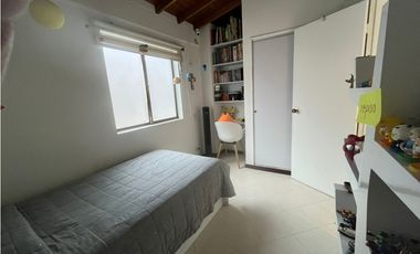 Venta de casa en el Poblado- Castropol