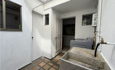 Venta de casa en el Poblado- Castropol