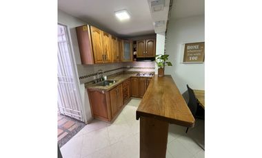 Venta de casa en el Poblado- Castropol