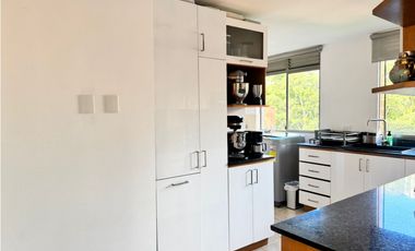Apartamento en  Venta y Arriendo El Campestre Medellín