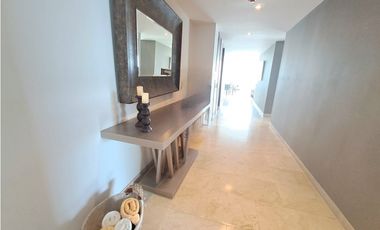 Apartamento Bocagrande sobre la bahia